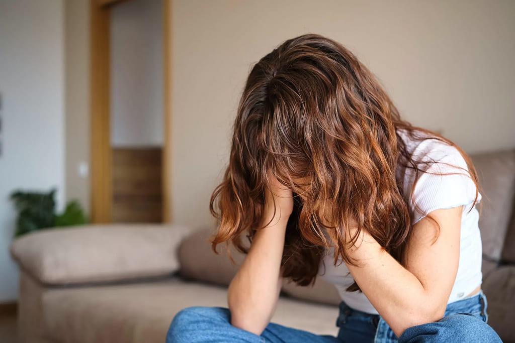 Crise emocional grave: o que é e o que fazer na hora? (guia prático)